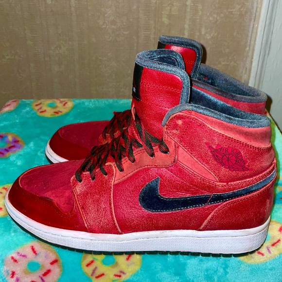 Nike Air Jordan 1 Retro Premium Red GUCCI (2013) main image 6